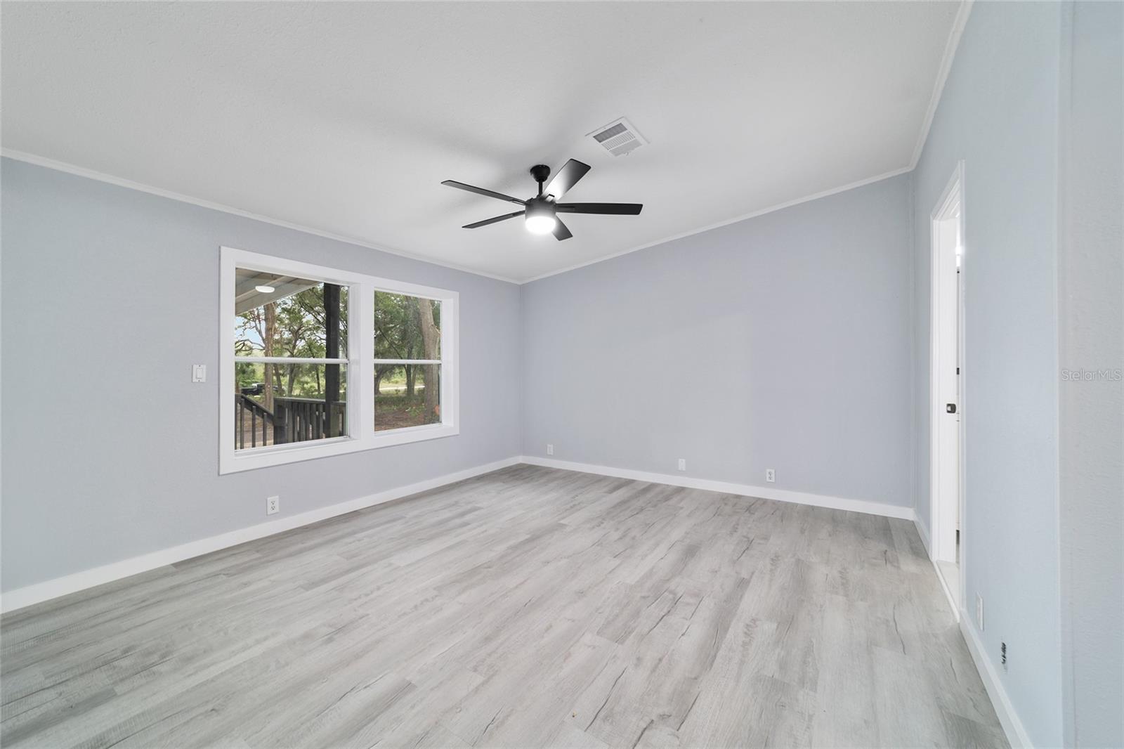 LAKE TROPICANA RANCHETTES - Residential