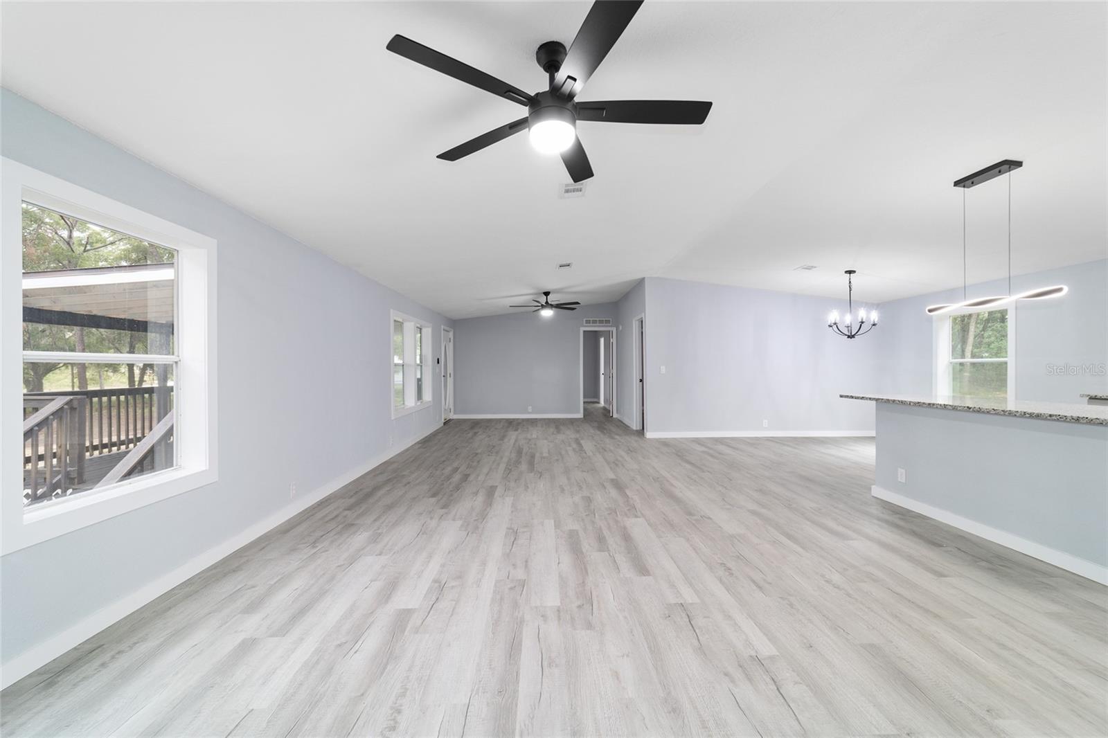 LAKE TROPICANA RANCHETTES - Residential