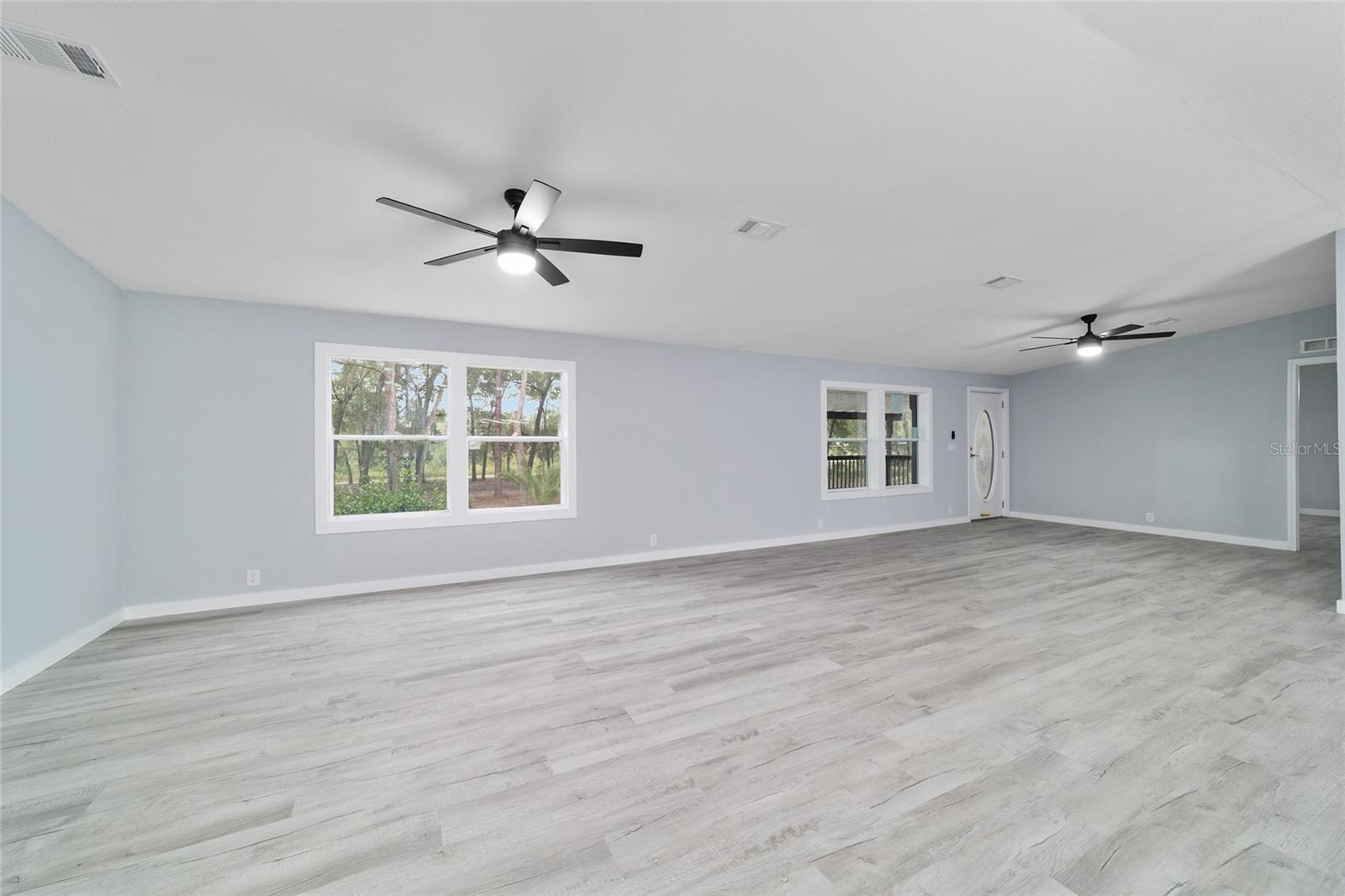 LAKE TROPICANA RANCHETTES - Residential