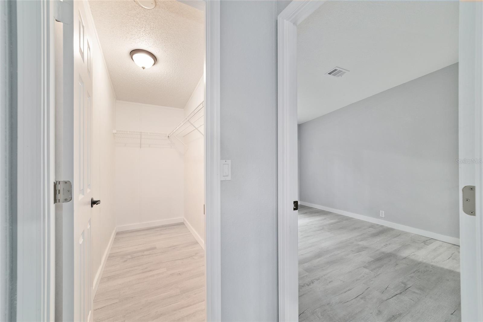 LAKE TROPICANA RANCHETTES - Residential