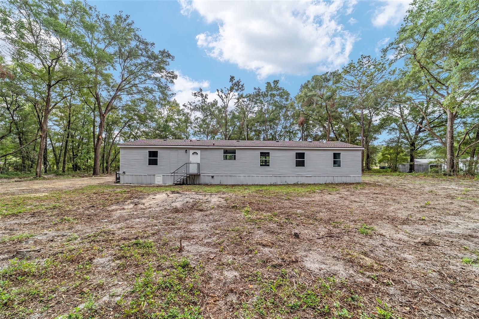 LAKE TROPICANA RANCHETTES - Residential