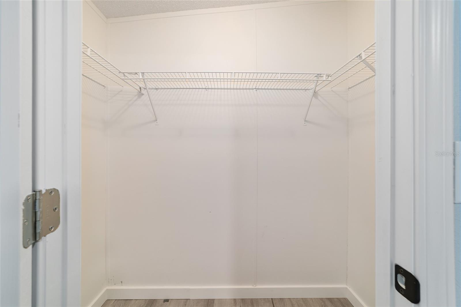 LAKE TROPICANA RANCHETTES - Residential