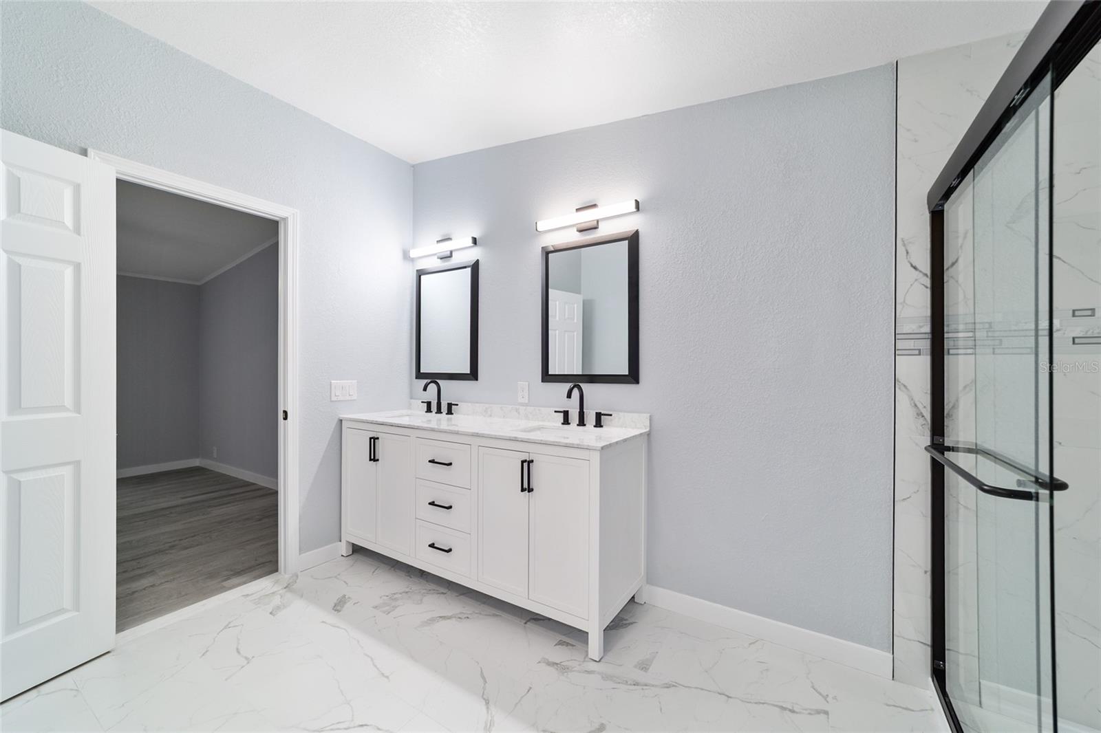 LAKE TROPICANA RANCHETTES - Residential