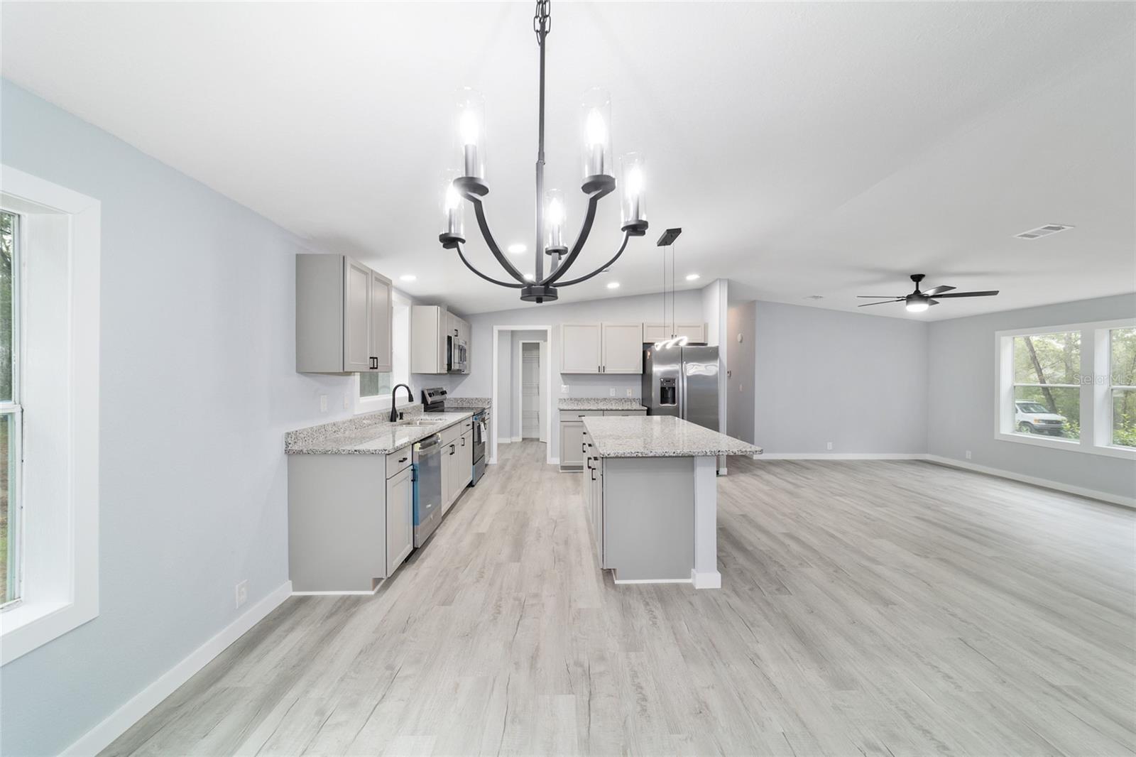 LAKE TROPICANA RANCHETTES - Residential