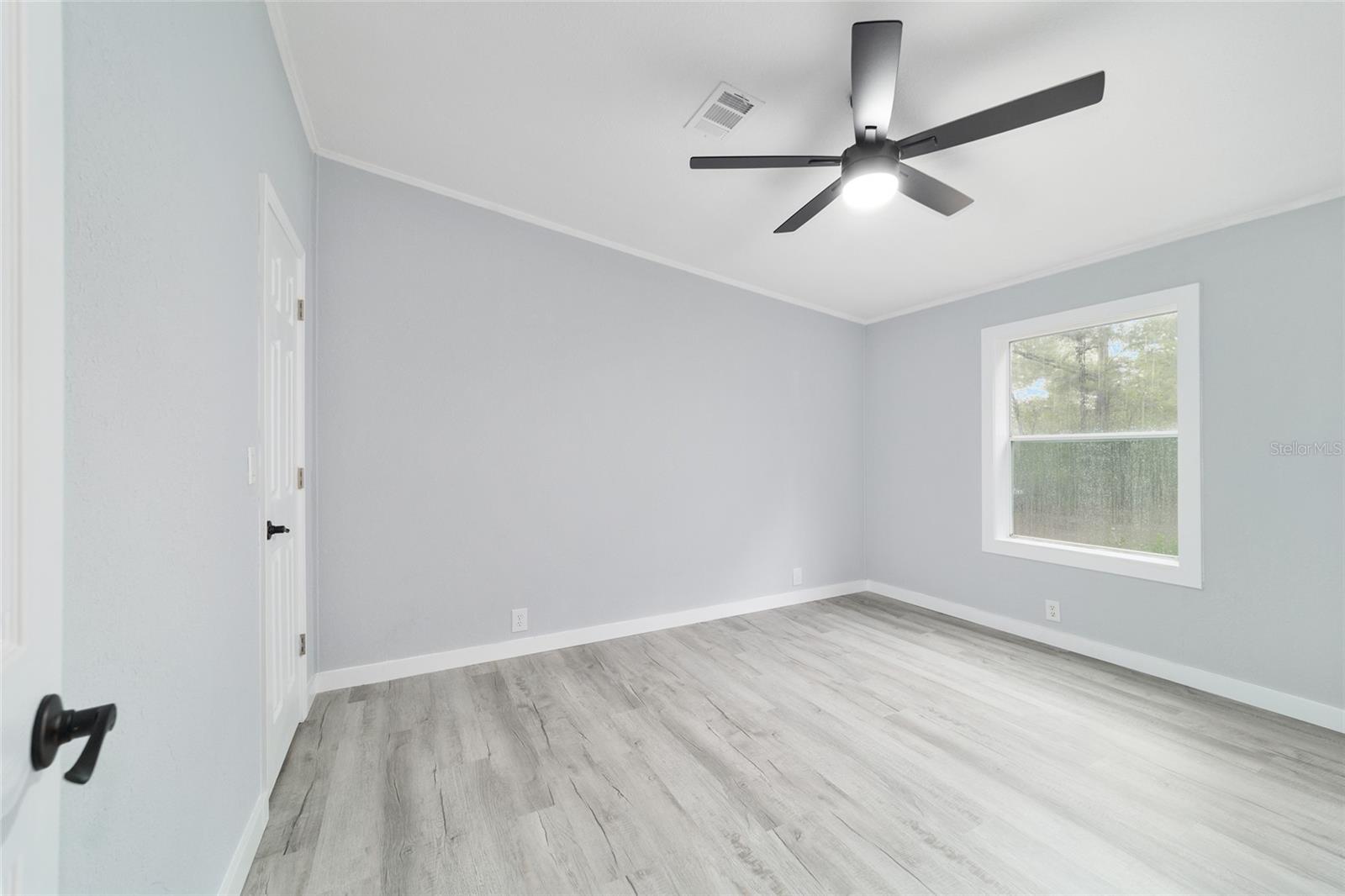 LAKE TROPICANA RANCHETTES - Residential