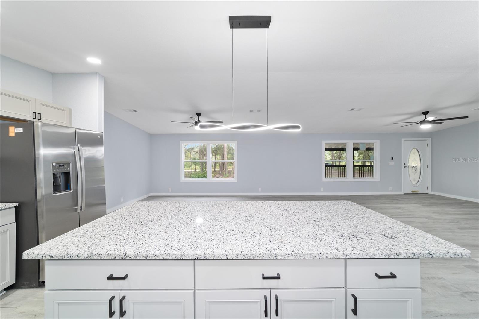 LAKE TROPICANA RANCHETTES - Residential