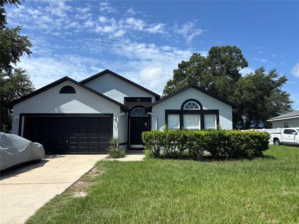Photo of 304 Marion Oaks Trail, Ocala, FL 34473 (MLS # OM728987)