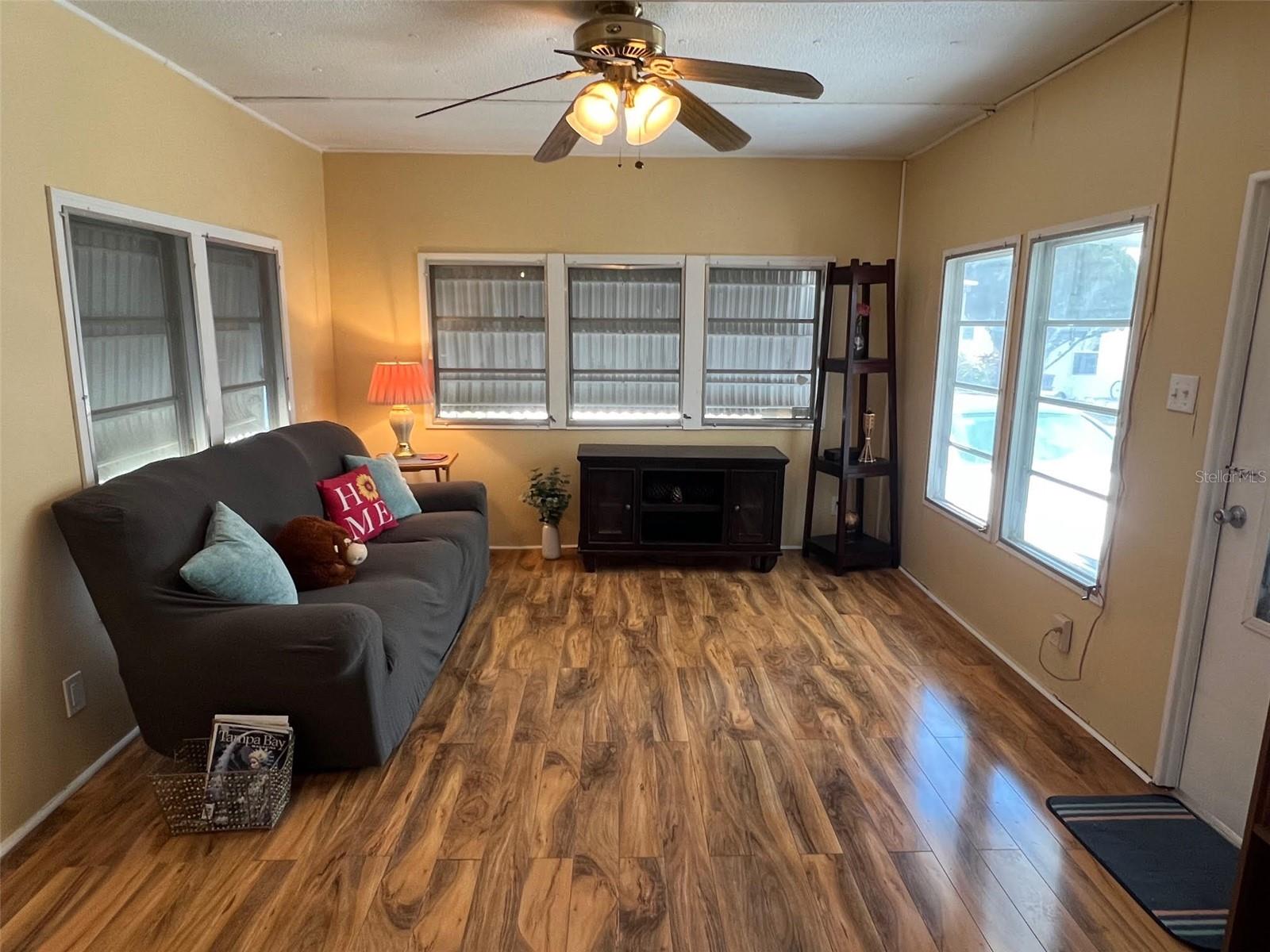 MIDWAY TRAILER COURT UNREC - Residential