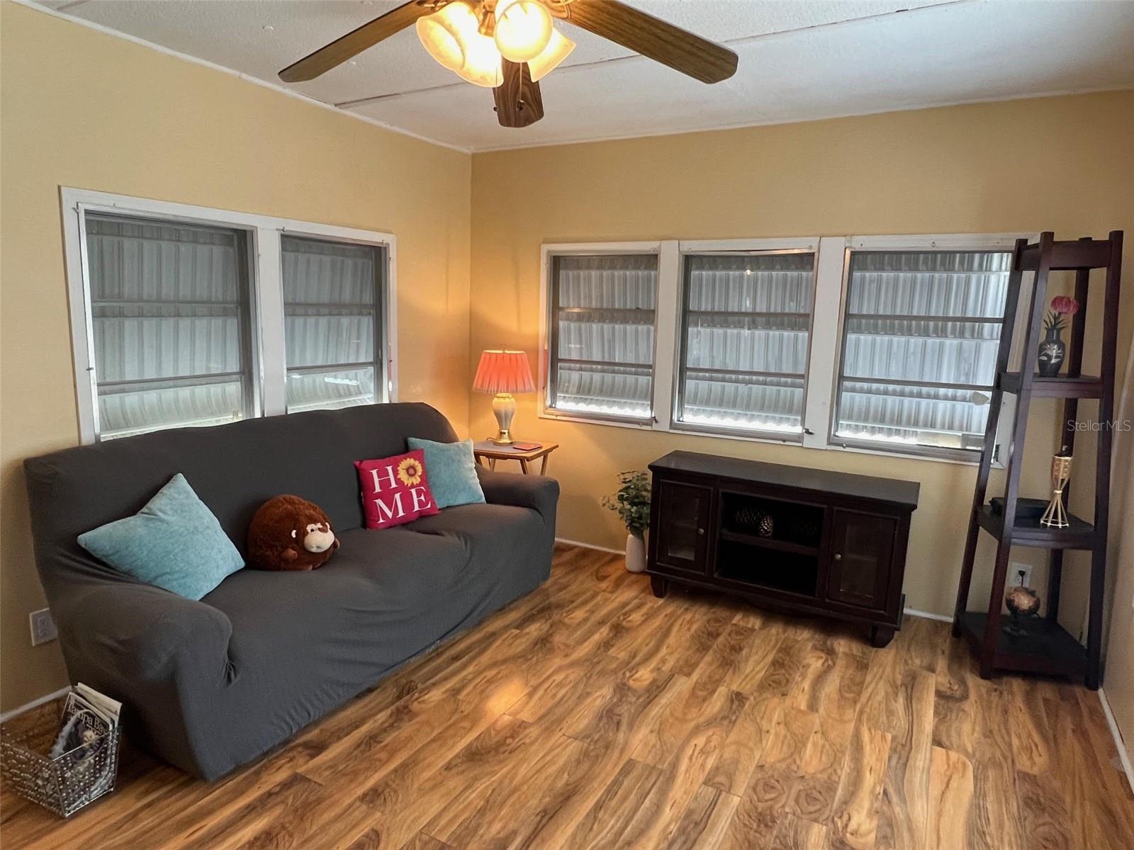 MIDWAY TRAILER COURT UNREC - Residential