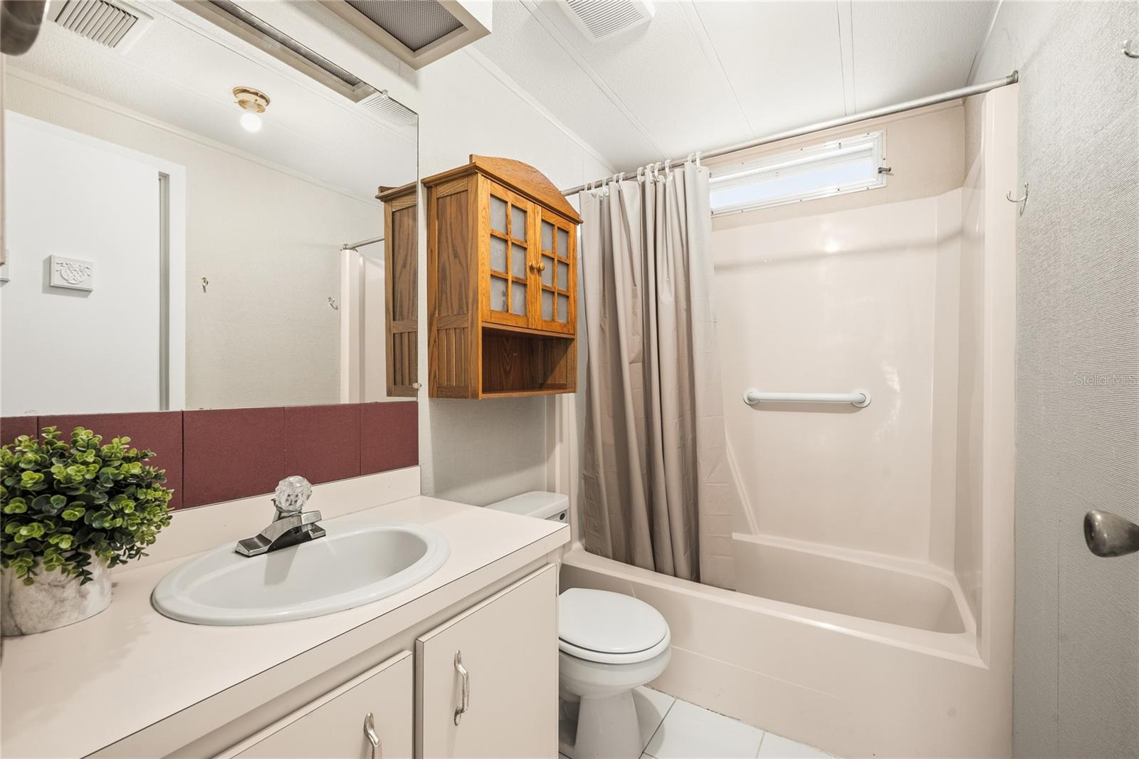 FOREST THE - Residential