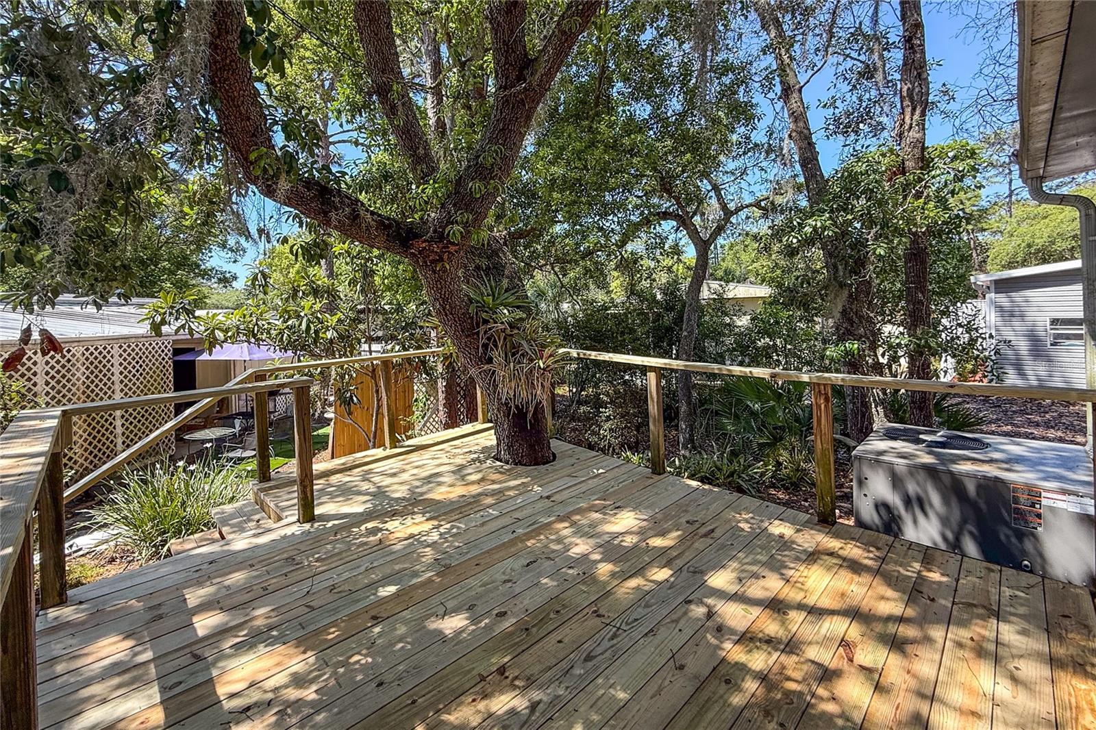 FOREST THE - Residential