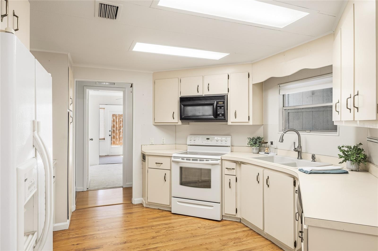 FOREST THE - Residential