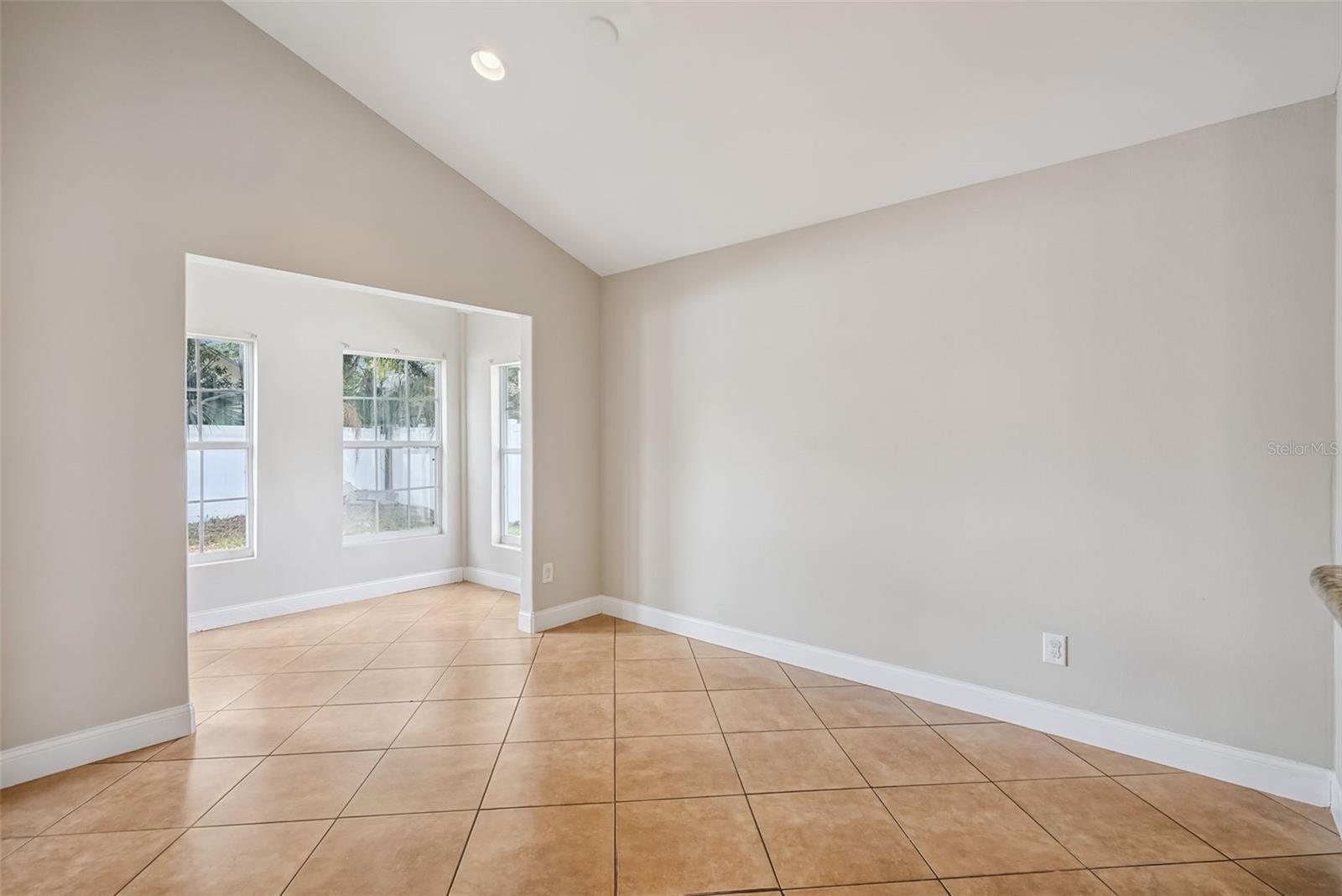 HIDDEN LAKE PH 3 UNIT 6 - Residential