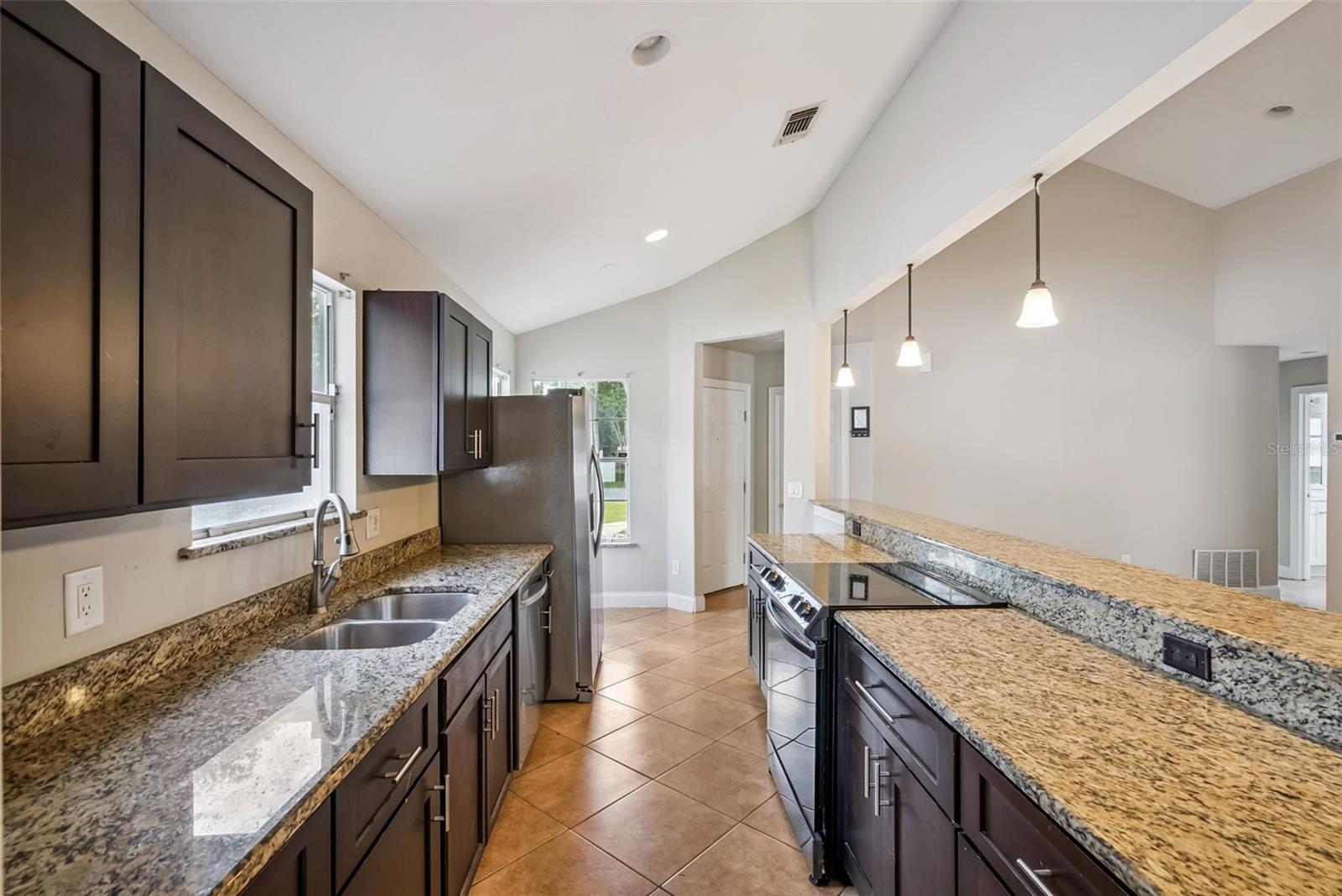 HIDDEN LAKE PH 3 UNIT 6 - Residential