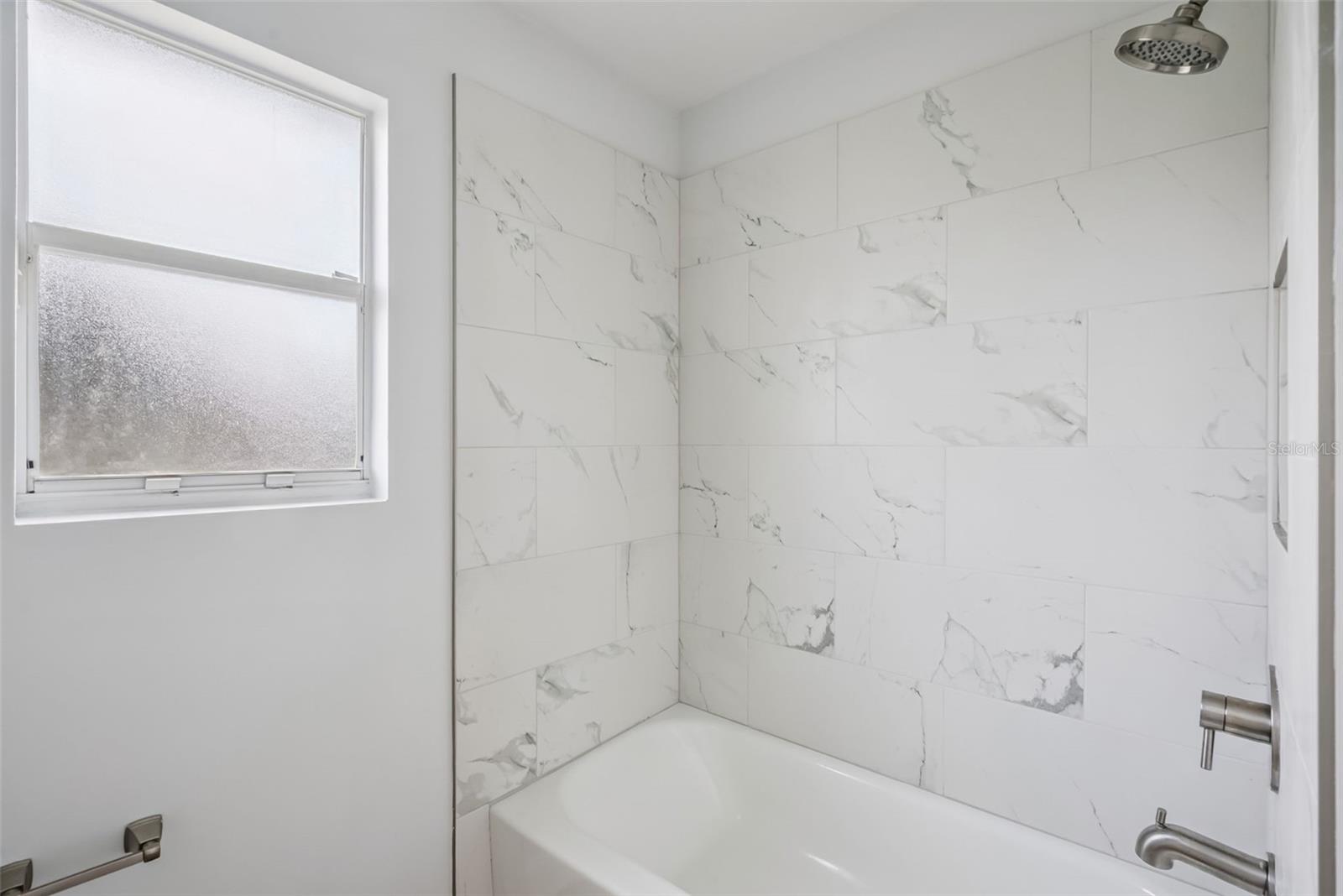 HIDDEN LAKE PH 3 UNIT 6 - Residential