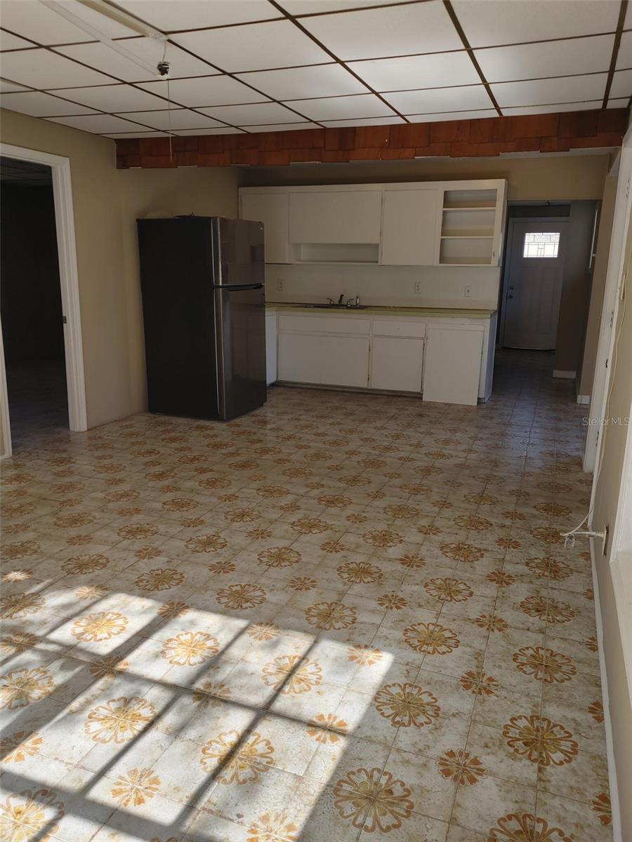 SILVER SPGS ACRES - Residential