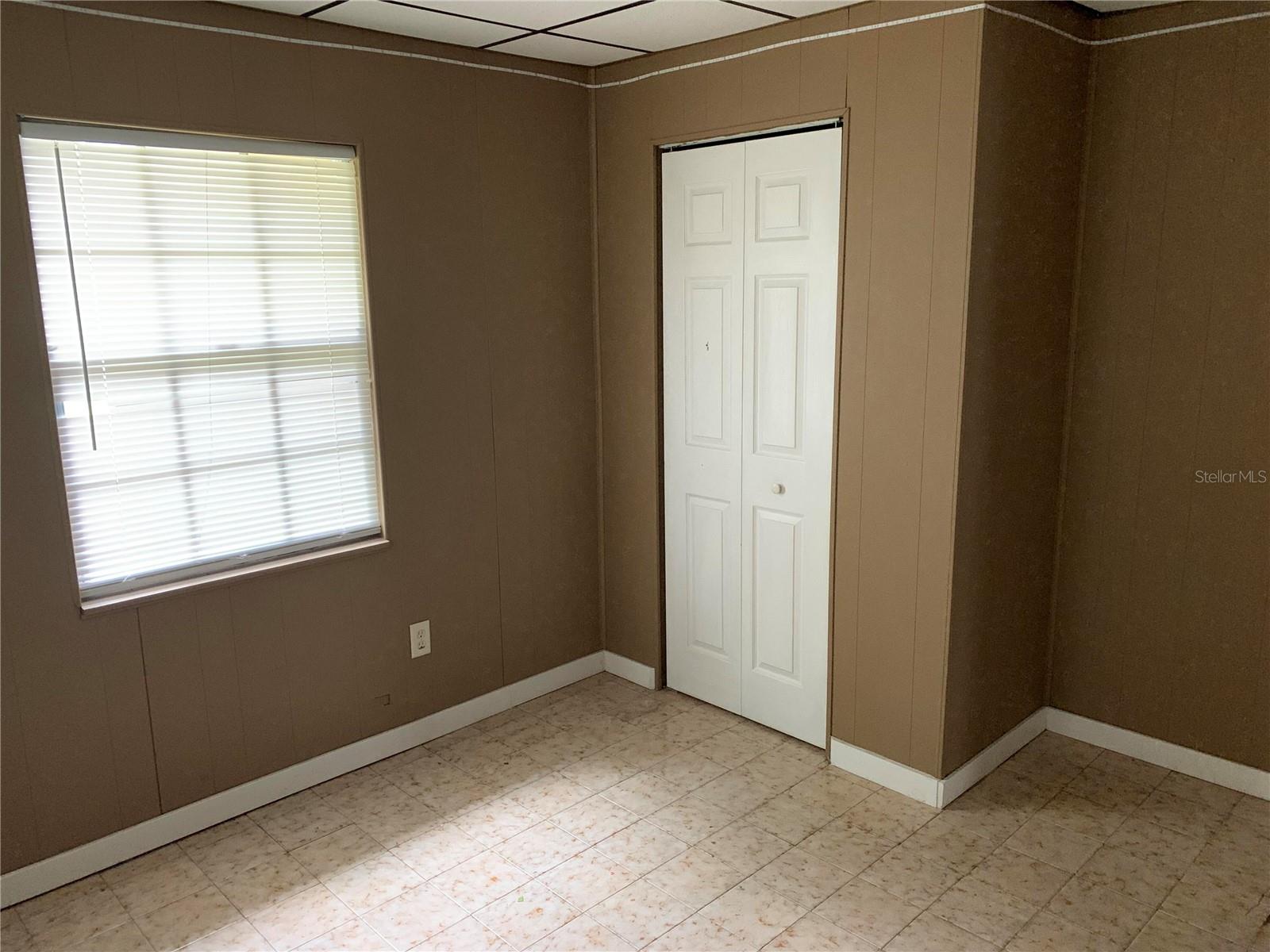 SILVER SPGS ACRES - Residential