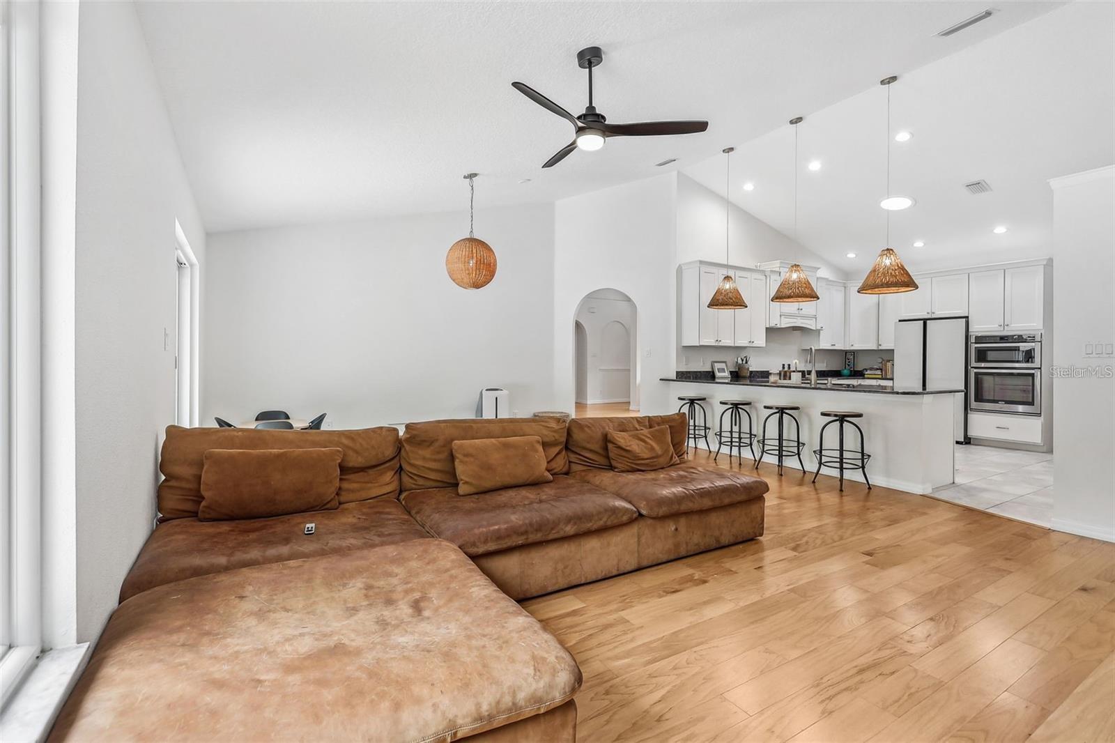 ACREAGE & UNREC - Residential