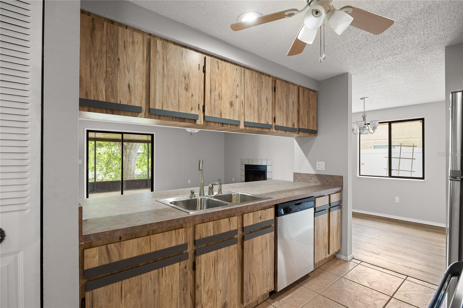 SHOREVIEW PH 2 - Residential