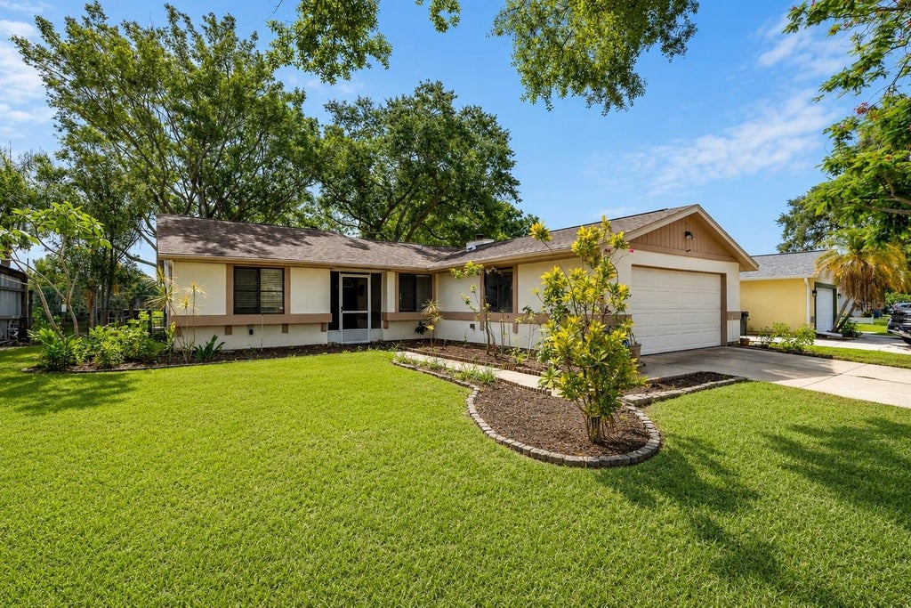 Photo of 627 Timber Bay Circle W, Oldsmar, FL 34677 (MLS # TB8513485)