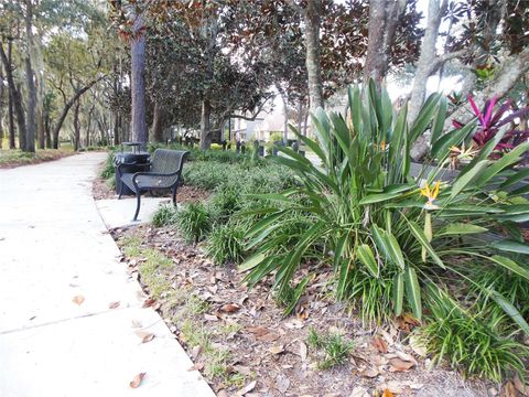 A home in DELAND