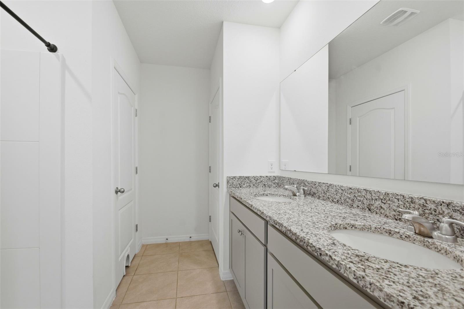 BRIDLE PATH - Residential