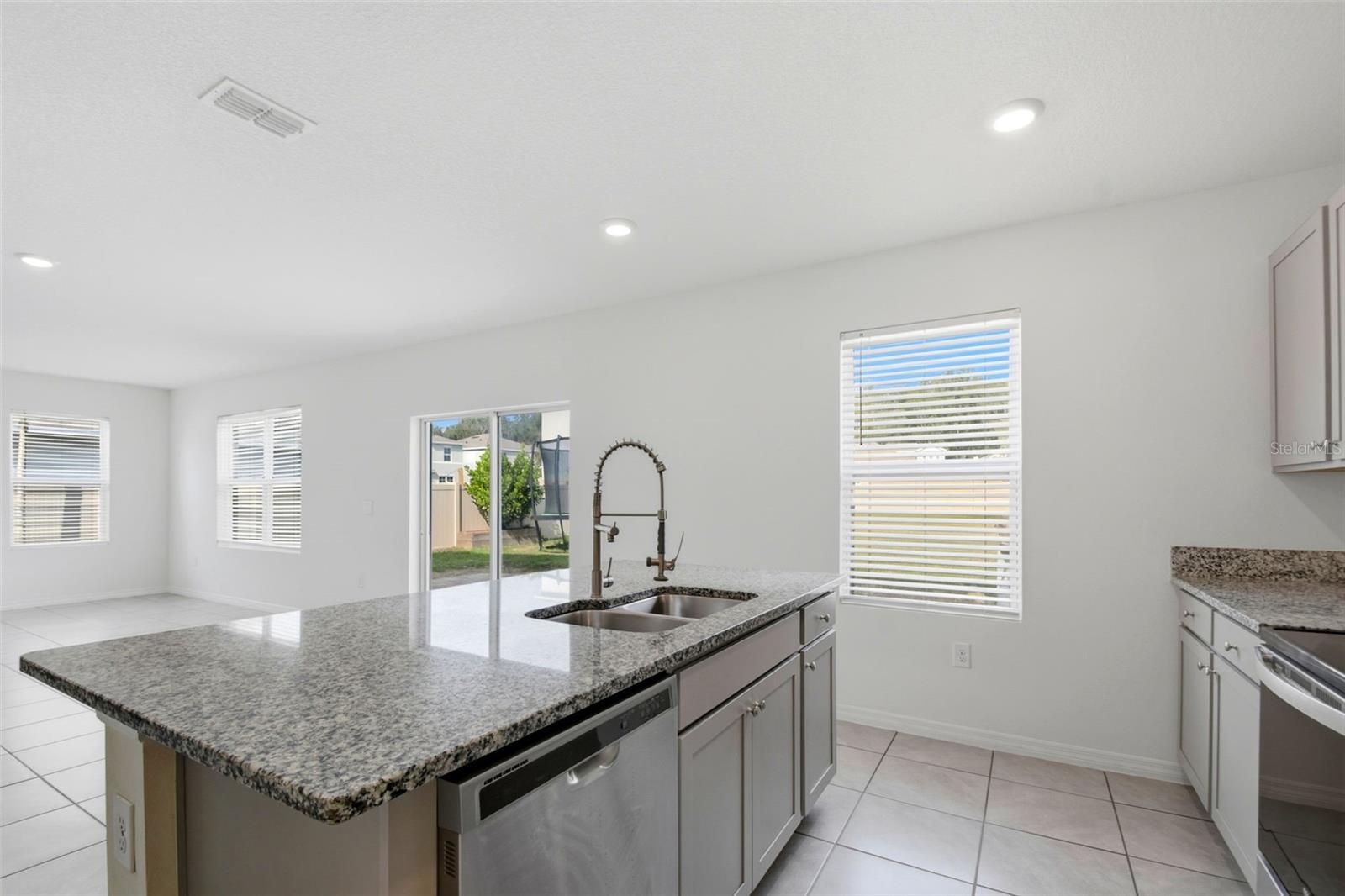 BRIDLE PATH - Residential