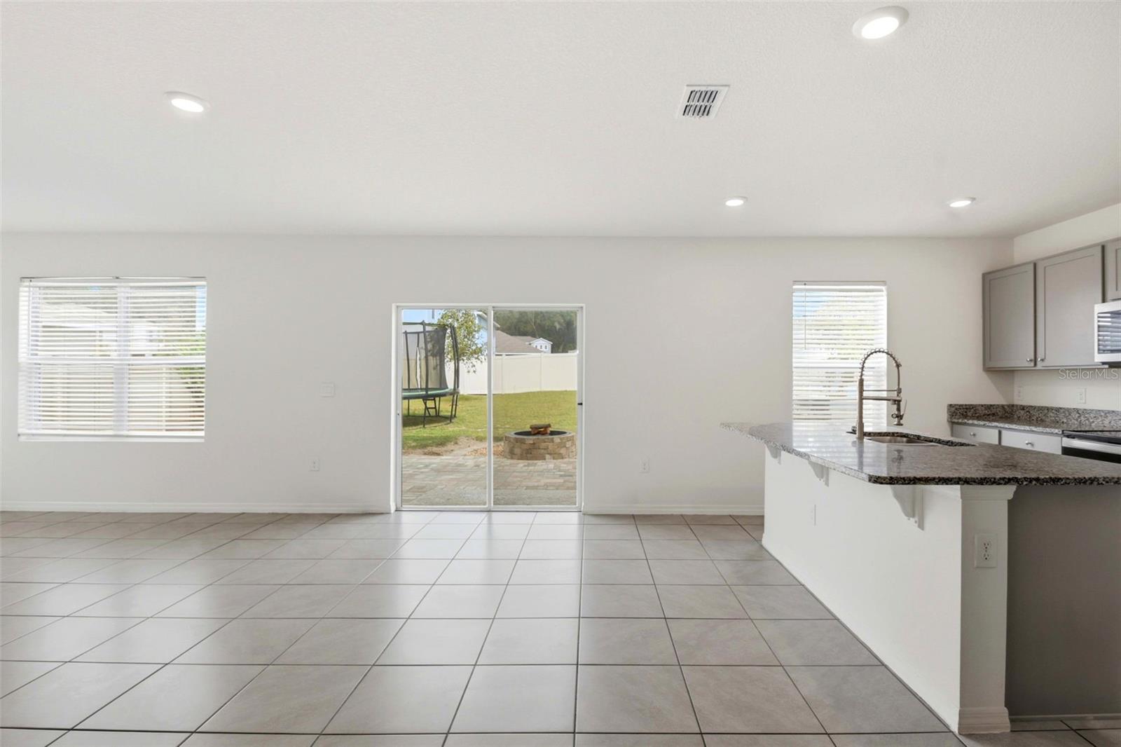 BRIDLE PATH - Residential