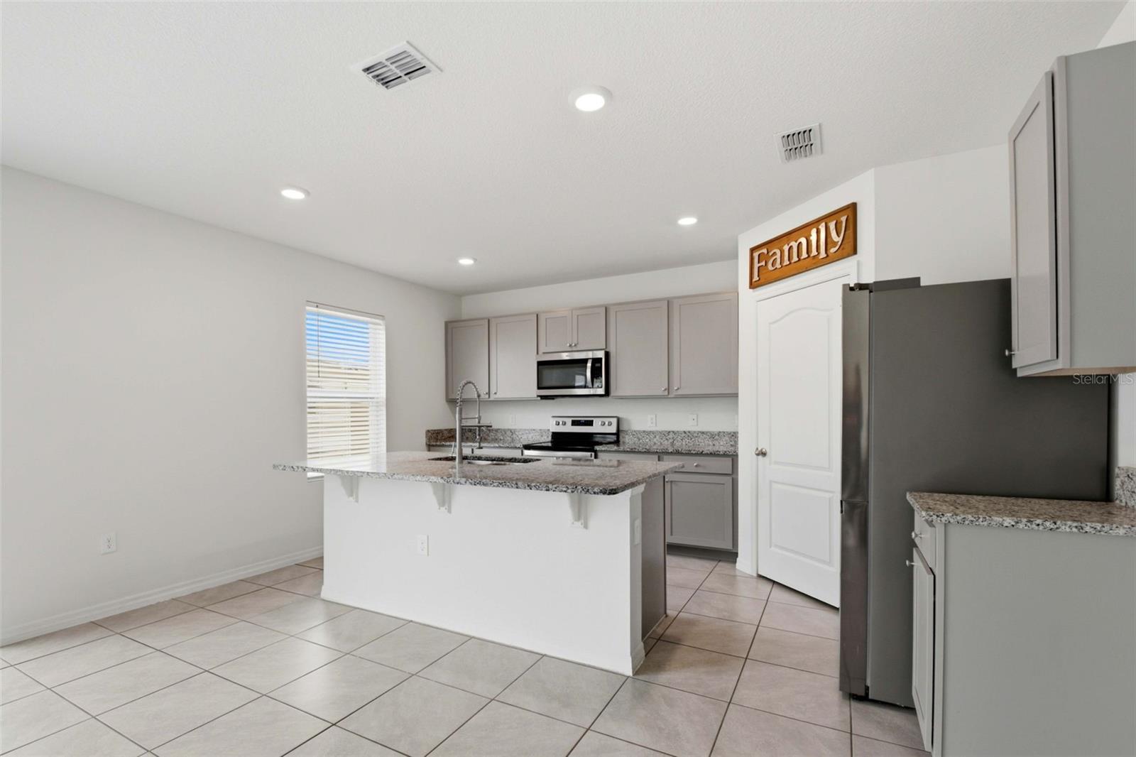 BRIDLE PATH - Residential