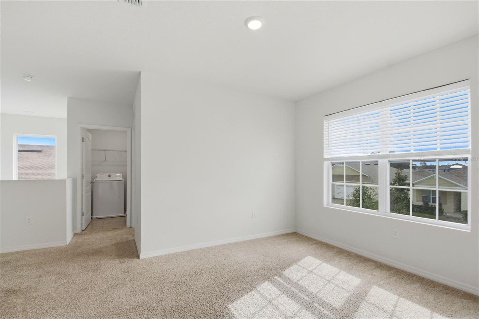 BRIDLE PATH - Residential