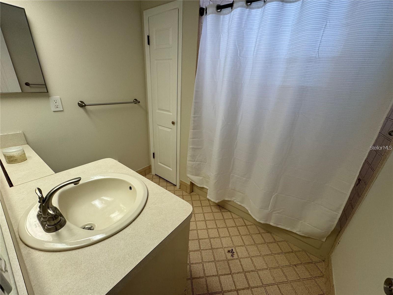 RADCLIFFE ESTATES - Residential