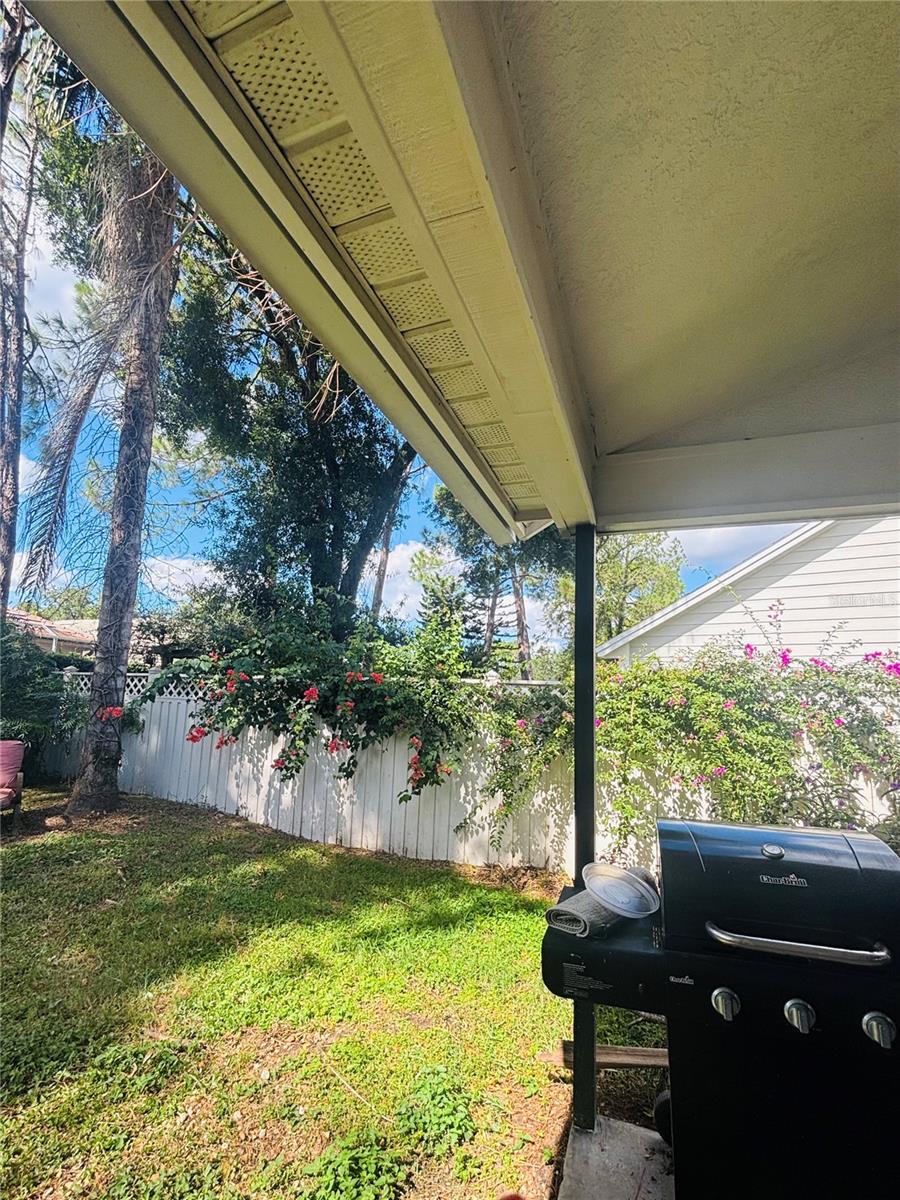 HUNTERS GREEN AREA - Residential Lease