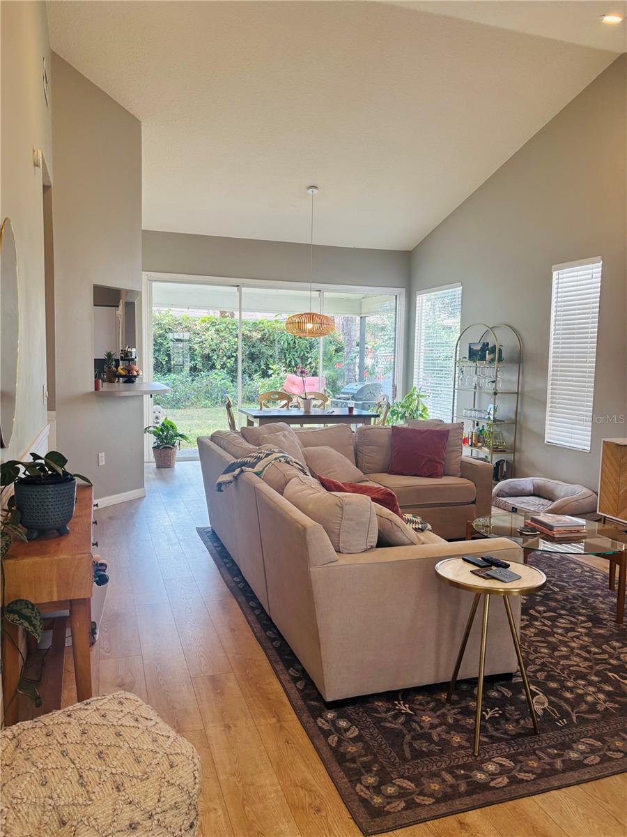 HUNTERS GREEN AREA - Residential Lease