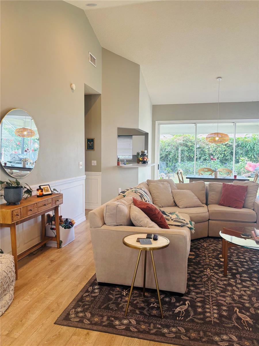 HUNTERS GREEN AREA - Residential Lease