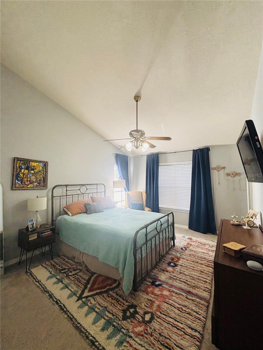 HUNTERS GREEN AREA - Residential Lease