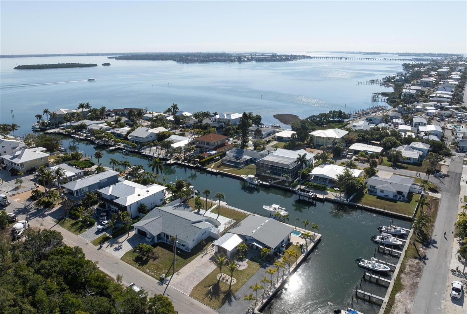 SUNRISE PARK - Residential