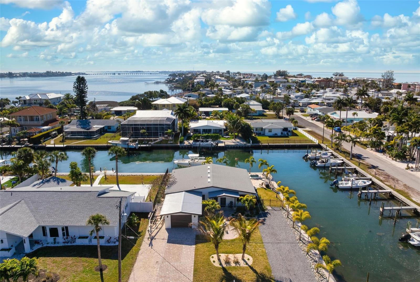 SUNRISE PARK - Residential