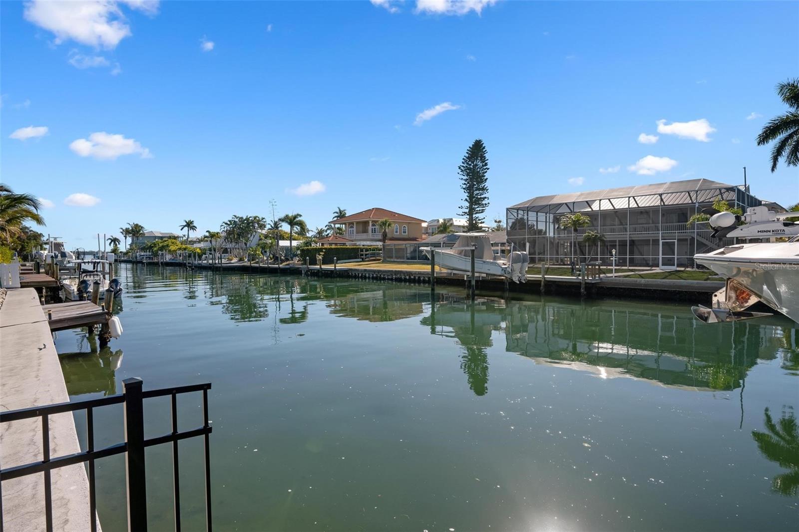 SUNRISE PARK - Residential