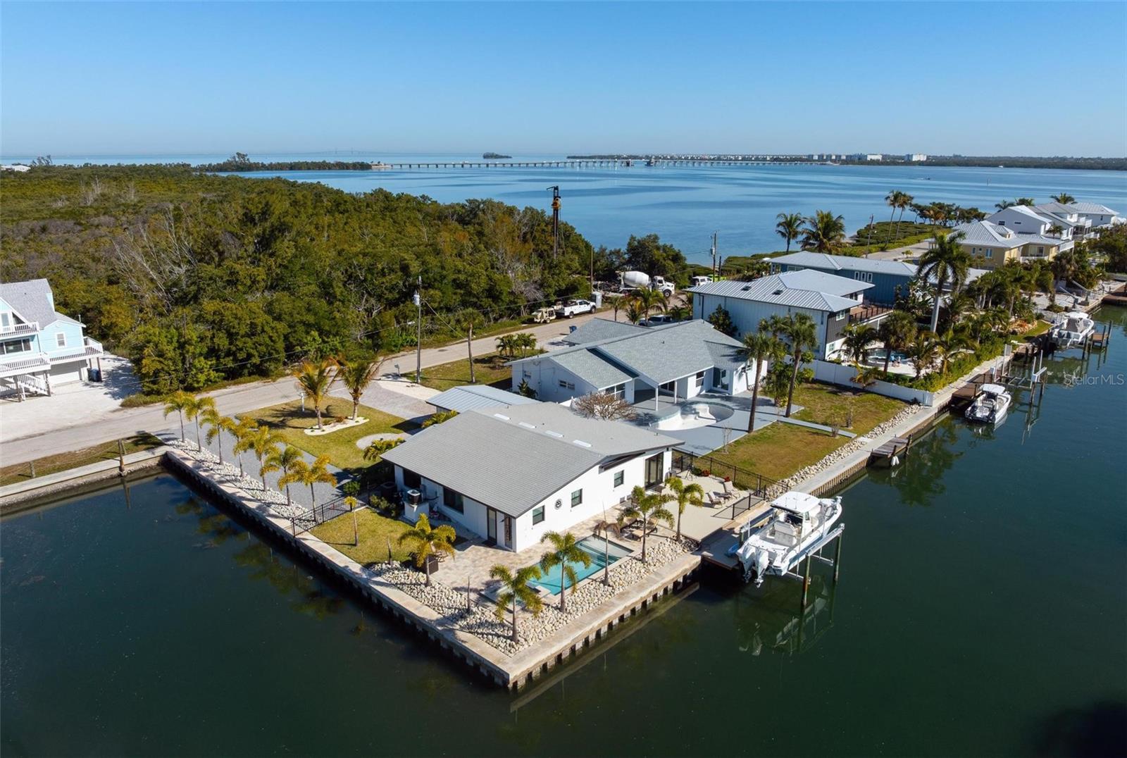 SUNRISE PARK - Residential