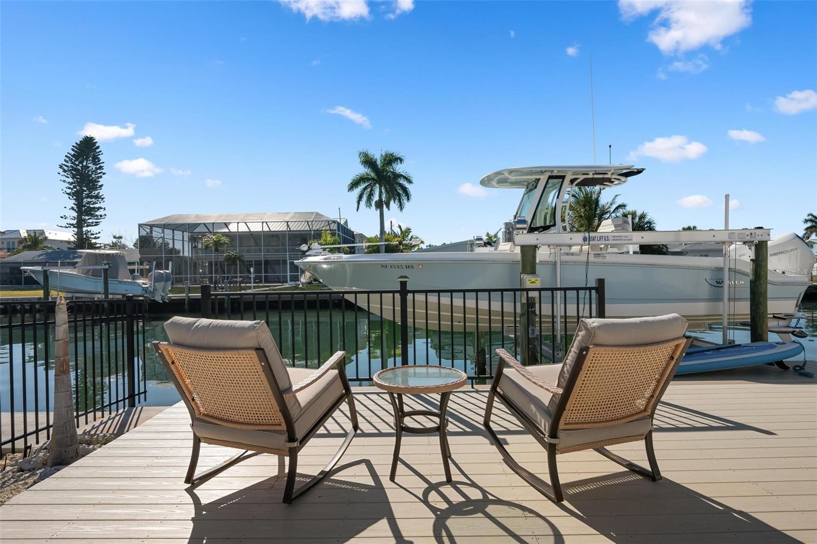 SUNRISE PARK - Residential