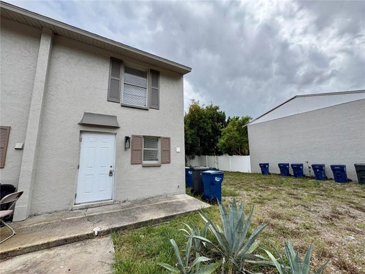 408 57TH AVENUE DR E APT E, BRADENTON, FL 34203 - Image e1b48f0eaa2b5bb79fda0b166004f0ac/827723812