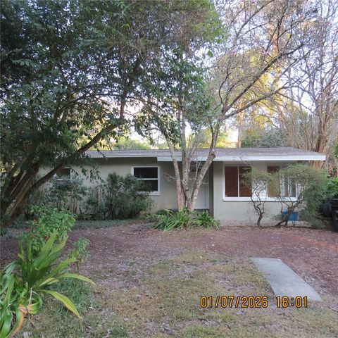 Photo of 3617 SW 20th Street, Gainesville, FL 32608 (MLS # GC536236)