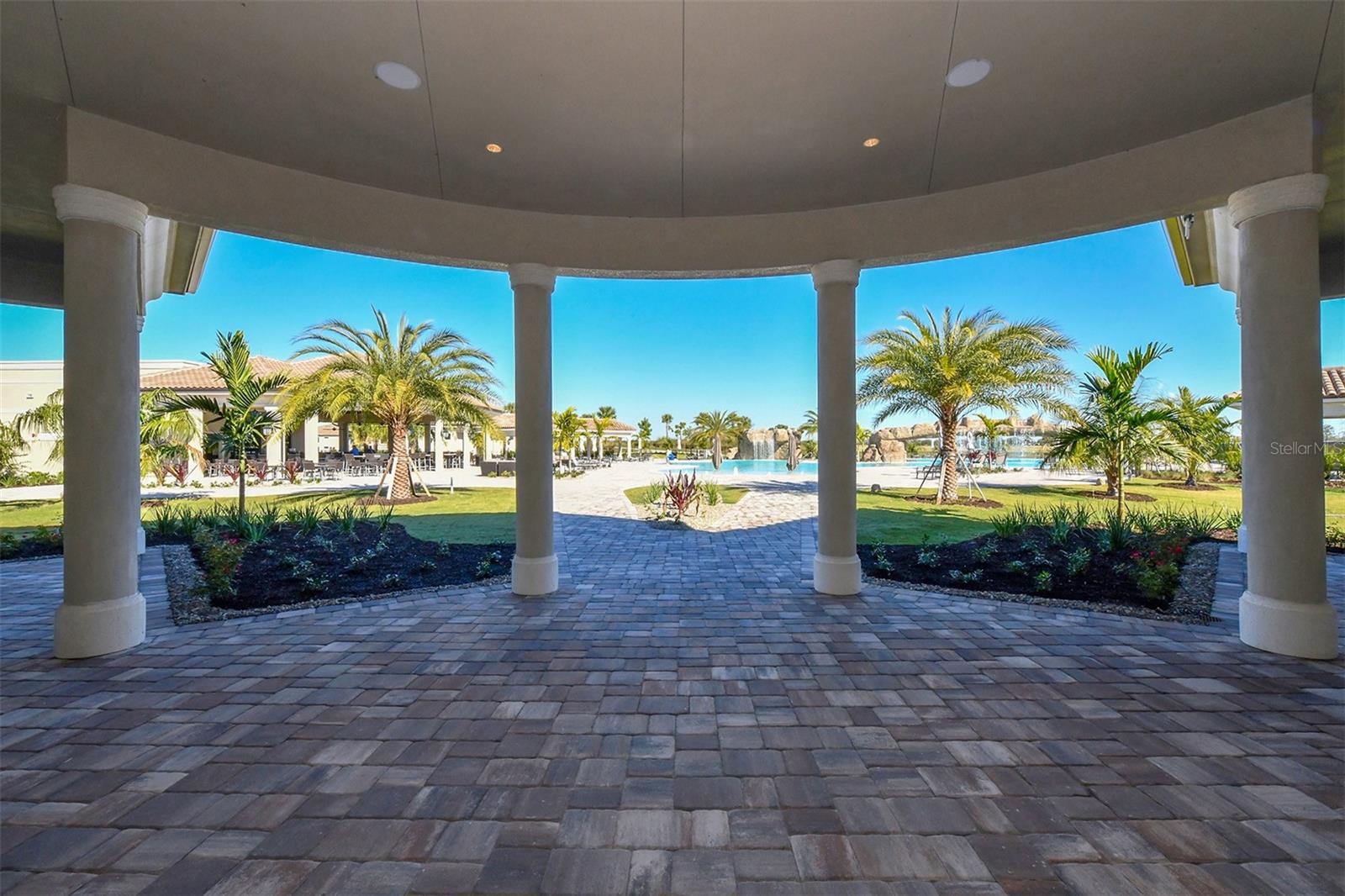 LAKEWOOD NATIONAL - Residential Lease