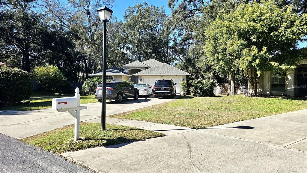 Photo of 4611 Hidden Shadow Drive, Tampa, FL 33614 (MLS # TB8463810)