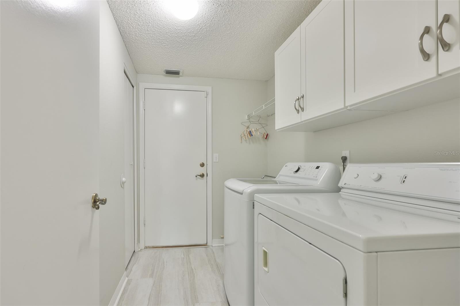 SUN CITY CENTER UNIT 162 PH - Residential