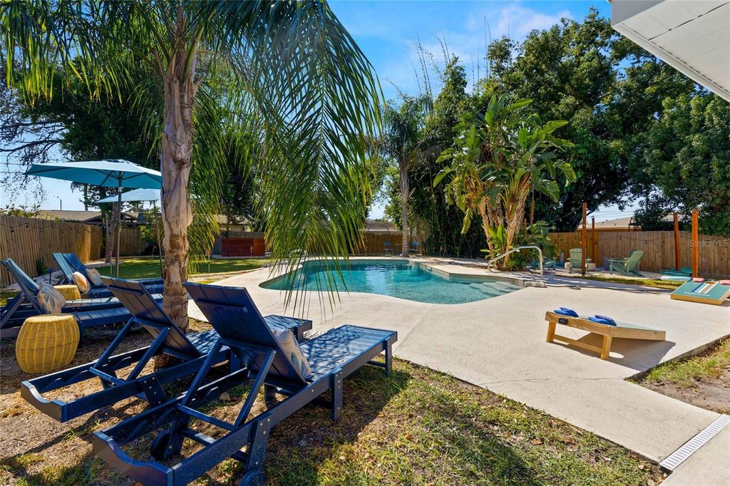 Photo of 13672 88th Avenue, Seminole, FL 33776 (MLS # TB8508875)