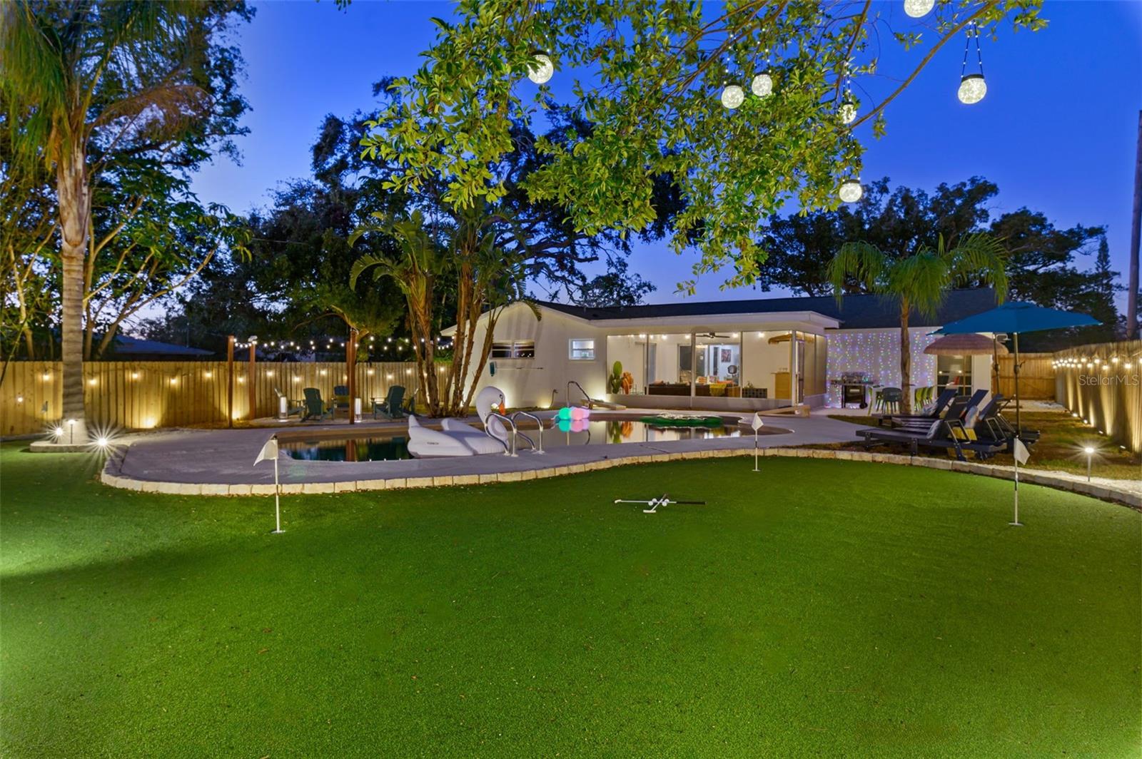 OAKHURST HILLS - Residential