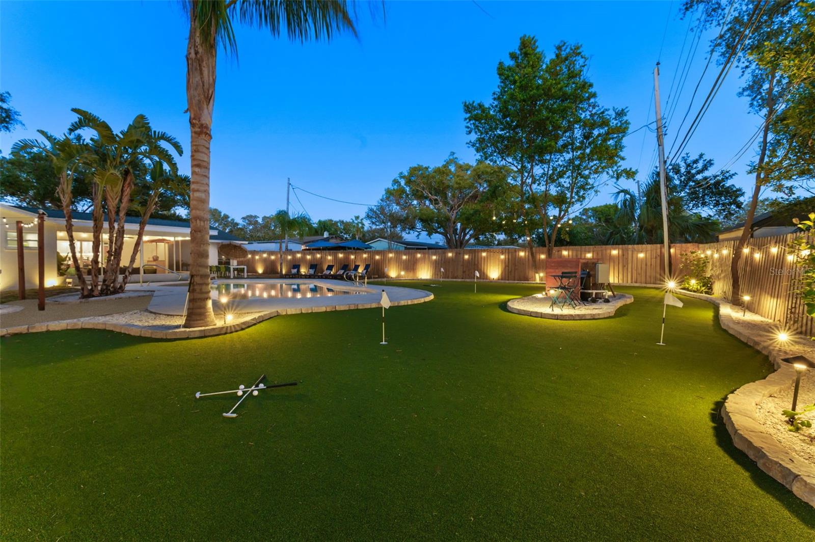 OAKHURST HILLS - Residential