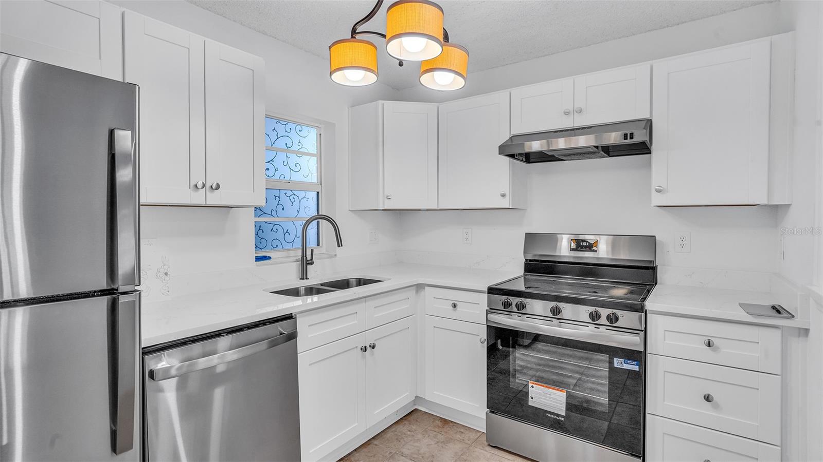 BAY ISLAND GROUP 6 - Residential