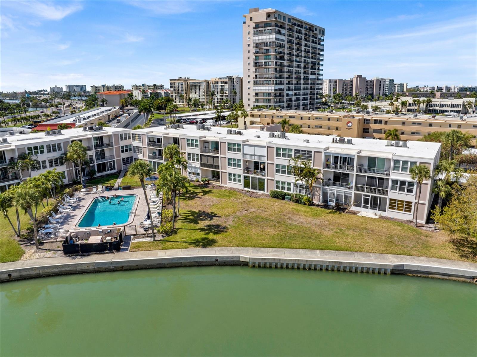 BAY ISLAND GROUP 6 - Residential